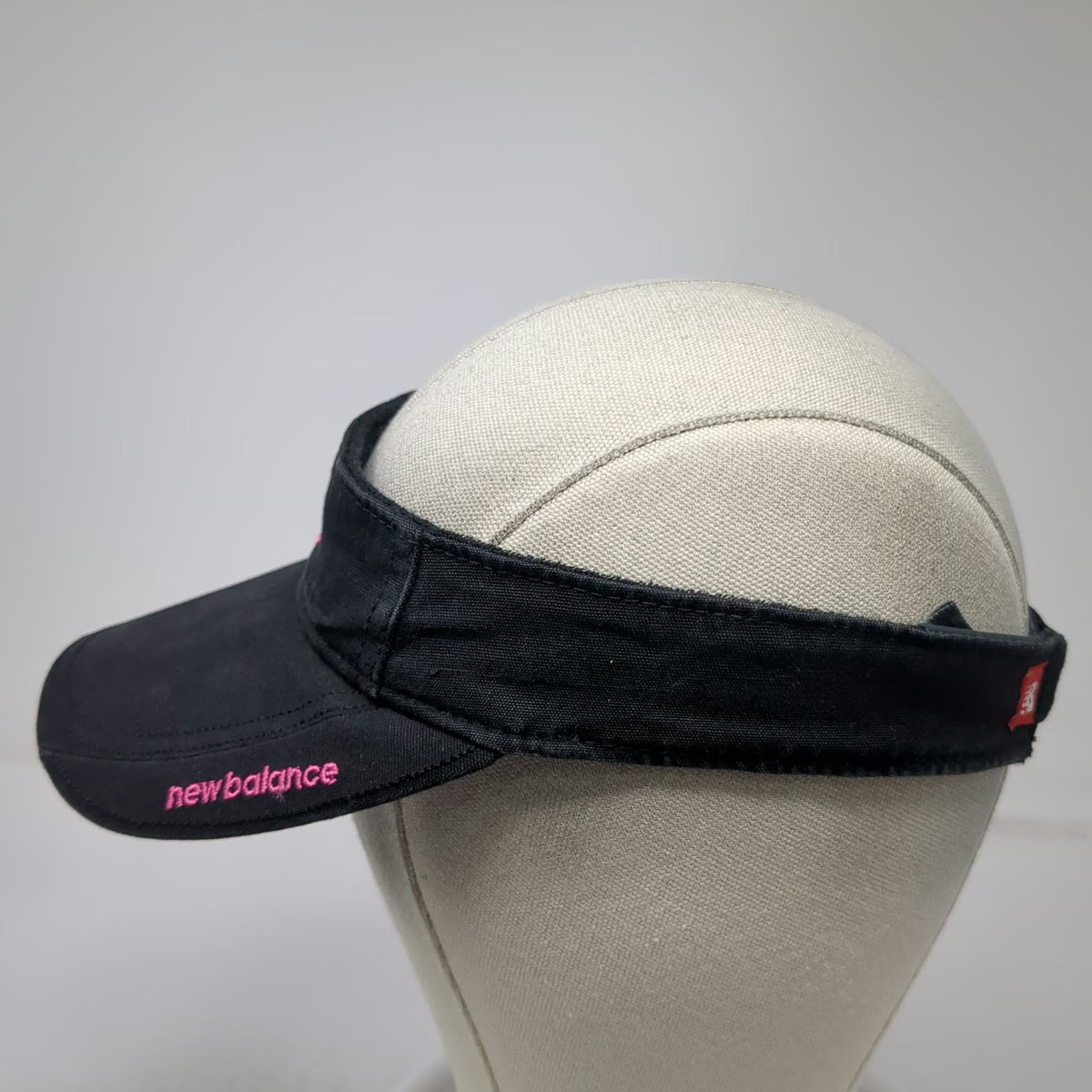 New Balance Visor Black One Size Hat Pink Ribbon Susan G. Komen For The Cure
