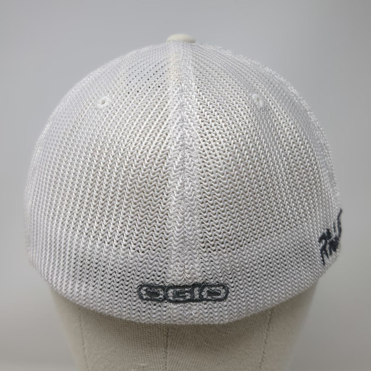 OGIO Baseball Cap White XL Mesh Back Flexfit Curved Brim Embroidered Logo Hat