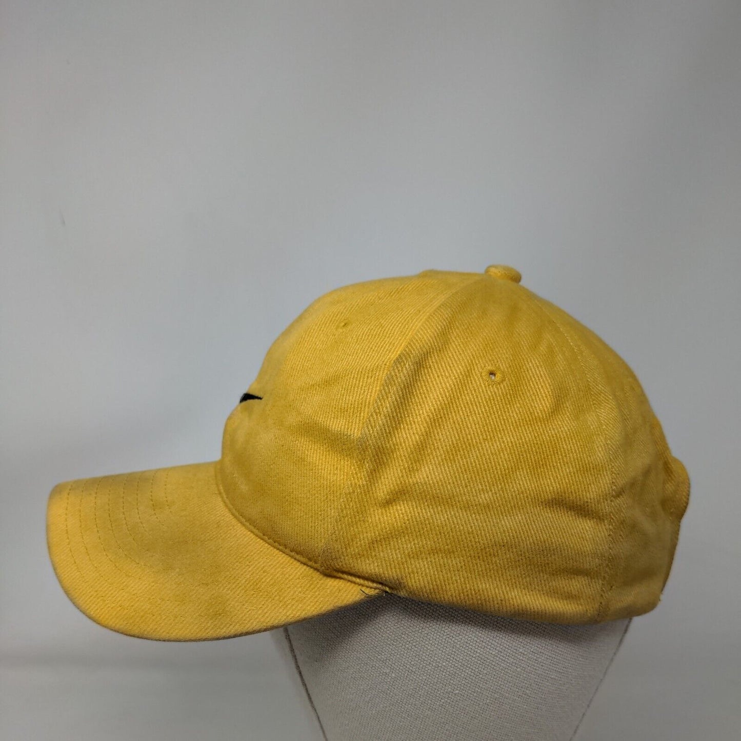 Nike Swoosh Snapback Hat Yellow One Size Embroidered Adjustable Vintage Tag