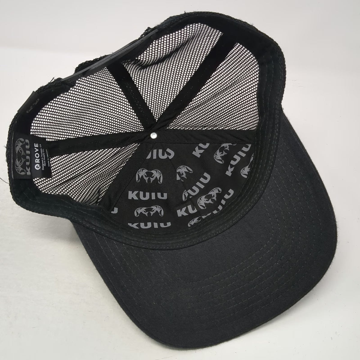 KUIU Trucker Hat Black One Size Mesh Back Snapback Ram Logo Patch Hunting Cap