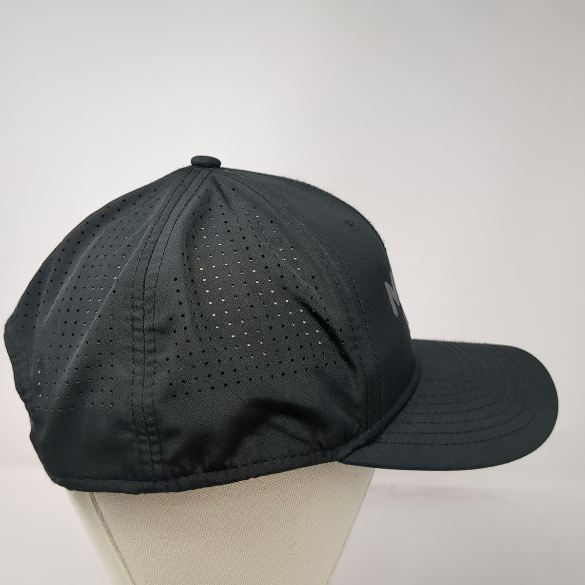 New Era Trucker Hat Black OSFM North Italia Perforated Mesh Snapback 9SEVENTY