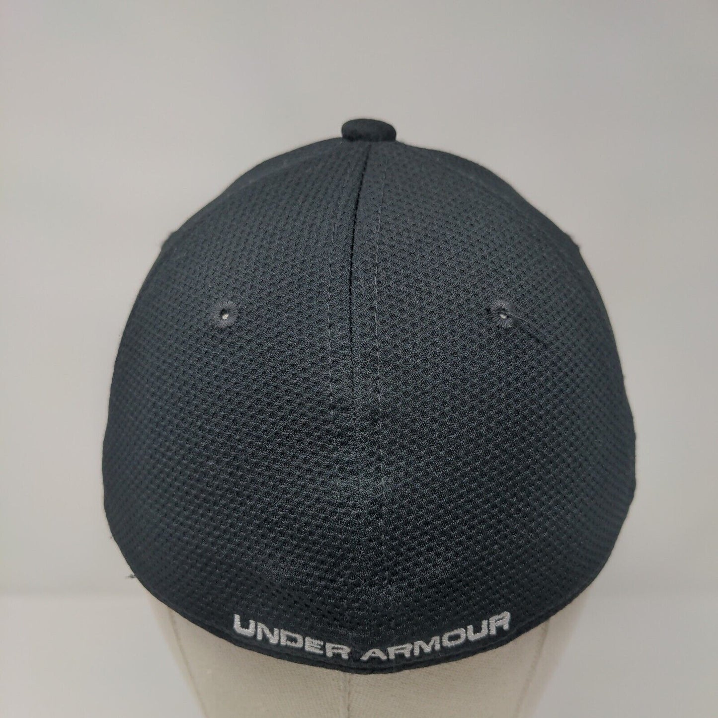 Under Armour Youth Fitted Hat Black Size S/M Lightweight Vented Holes 6 Panel