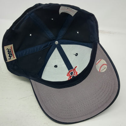 Boston Red Sox MLB Fan Favorite Baseball Cap Blue One Size Strapback Cotton Logo