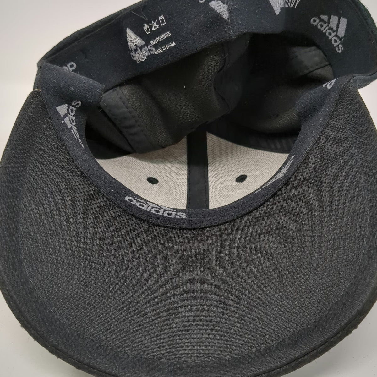 Adidas Baseball Cap Black M Fitted Mesh A-Flex Gray Stretch Fit Logo Hat