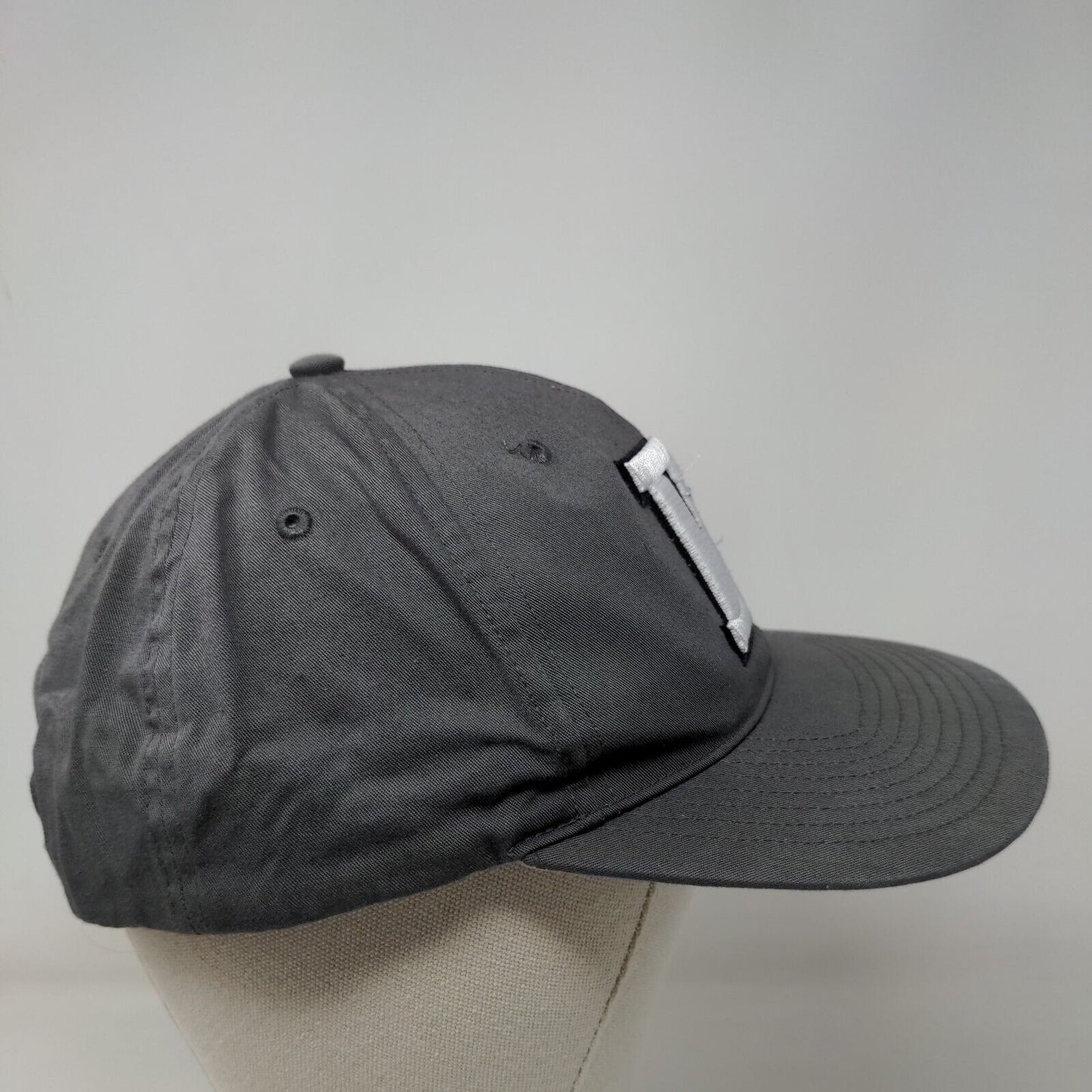 D2 Snapback Hat Gray M/L Embroidered Pro 212 Adjustable Richardson