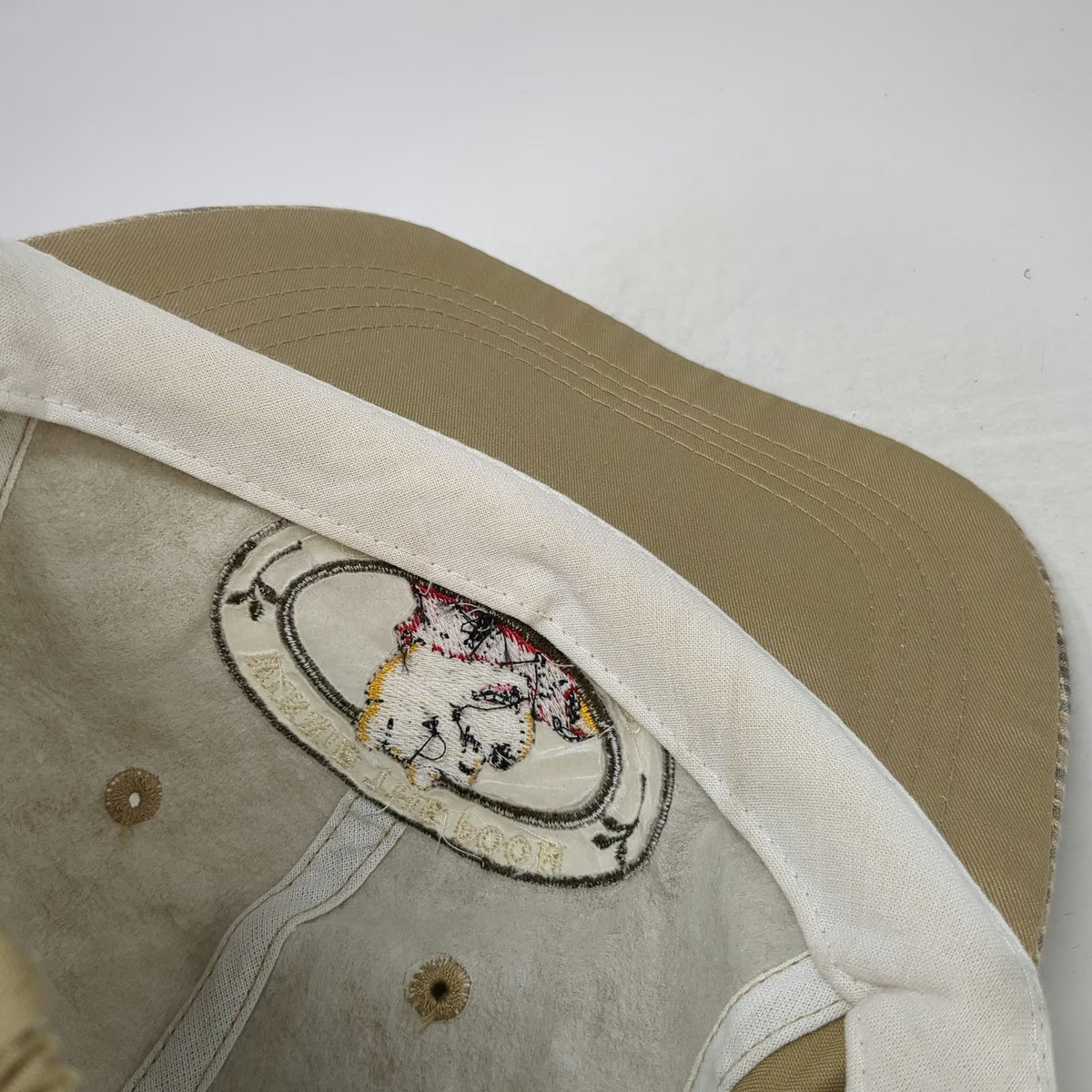Pooh Baseball Cap Beige One Size Plaid Brim Winnie 100 Acre Wood Embroidery Hat