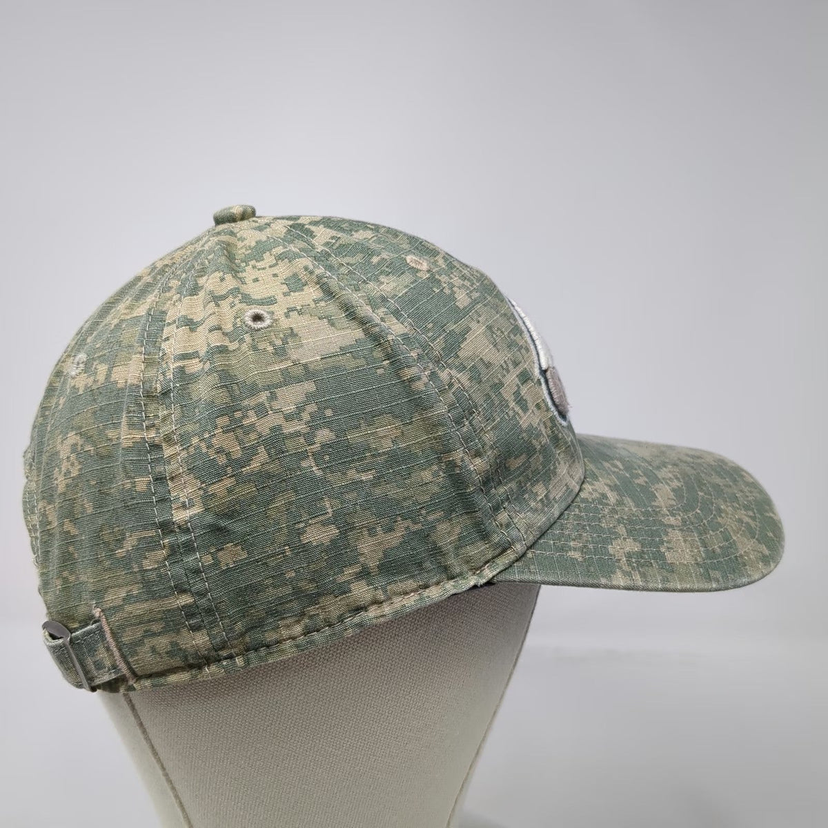 Philadelphia Eagles NFL '47 Baseball Cap Green One Size Digital Camo Adjustable