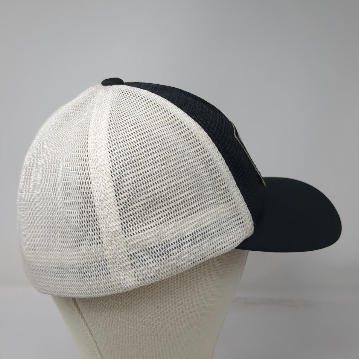Flexfit Yupoong Baseball Cap Black White XL Mesh Back Stretch Rifle Patch Hat