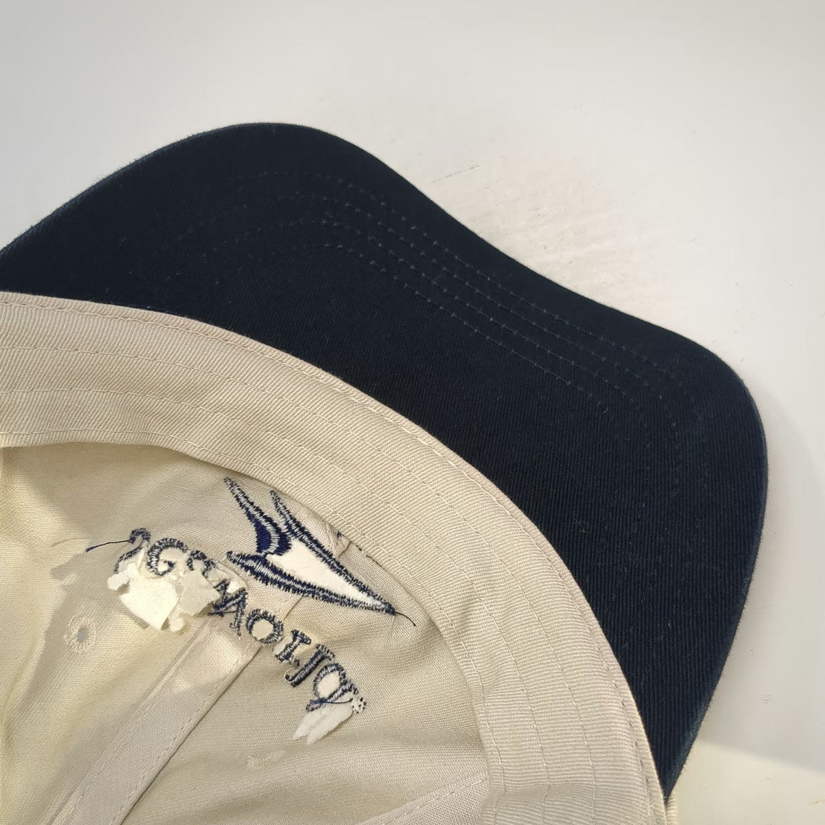 SeaWorld Baseball Cap Beige One Size Orlando Logo Strapback Cotton Adventure Hat