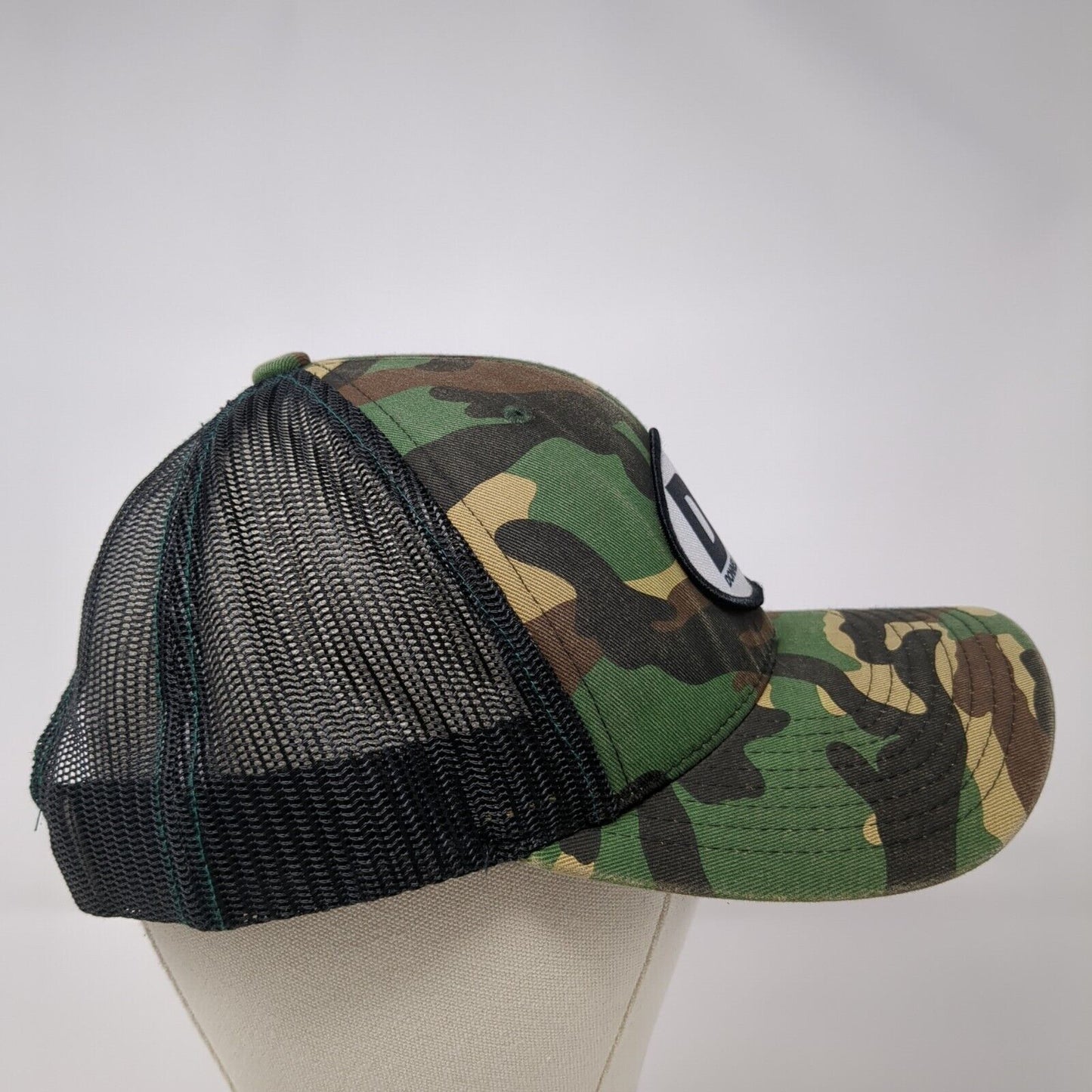 DS Donnelley Sports Snapback Trucker Hat Camouflage OS Mesh Back Richardson