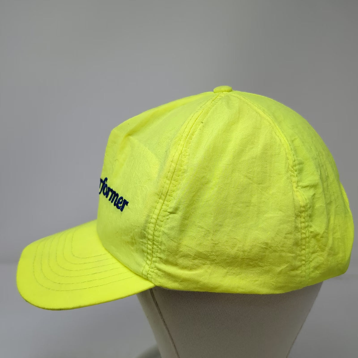 The Performer 5 Panel Green Nylon Snapback Hat Lightweight Sport Vintage