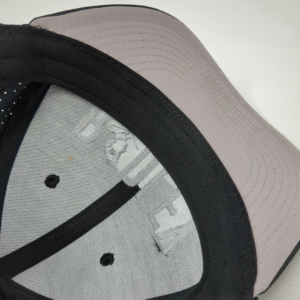 Pukka Trucker Hat Black One Size Perforated Mesh Snapback Radley Golf Chef Logo