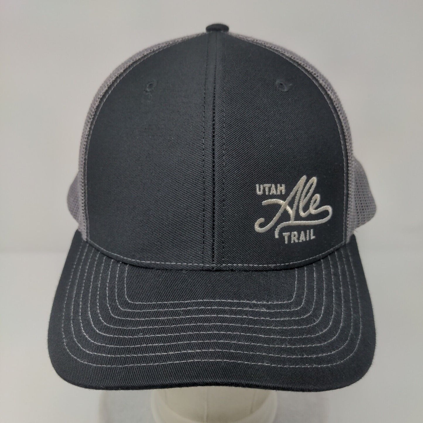 Utah Ale Trail Snapback Trucker Hat Black One Size Mesh Back 6 Panel Richardson