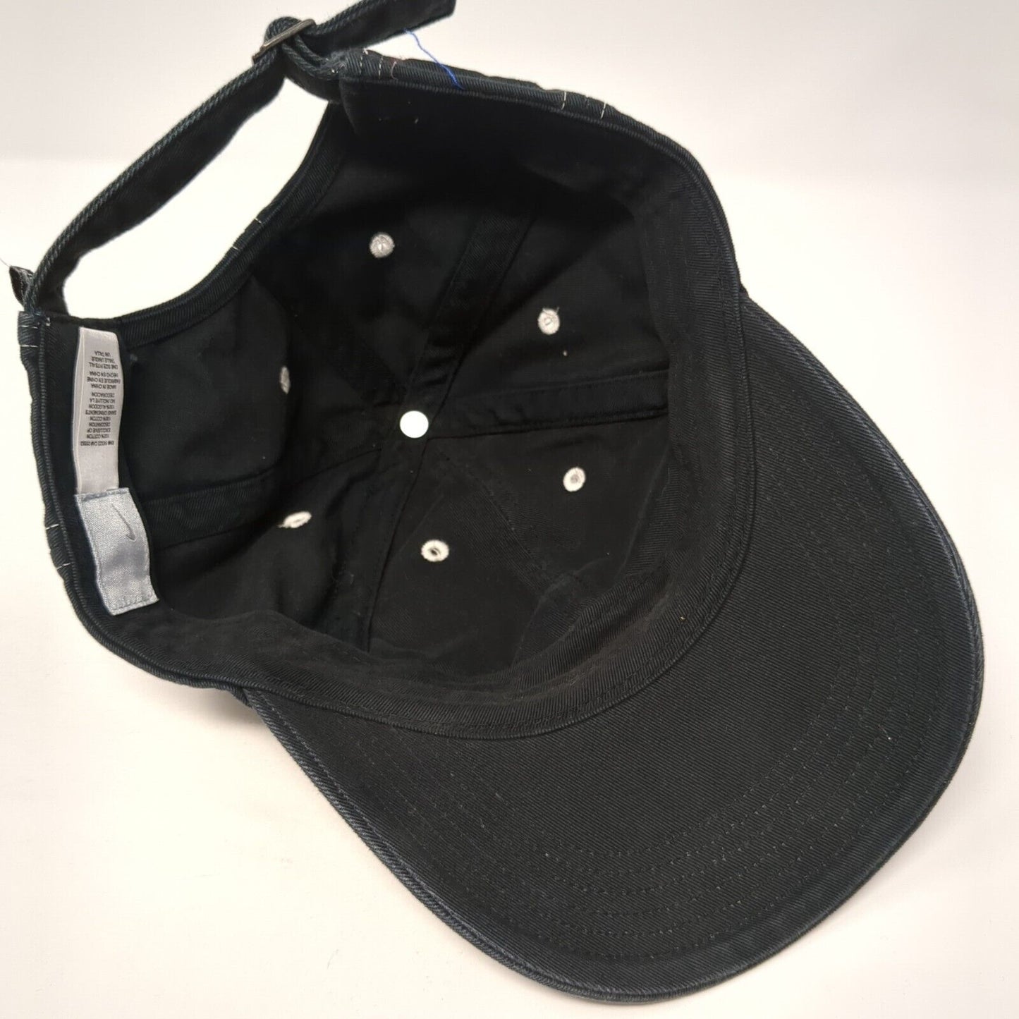 Nike Slideback Hat Black One Size Adjustable Embroidered Swoosh 6 Panel Cotton