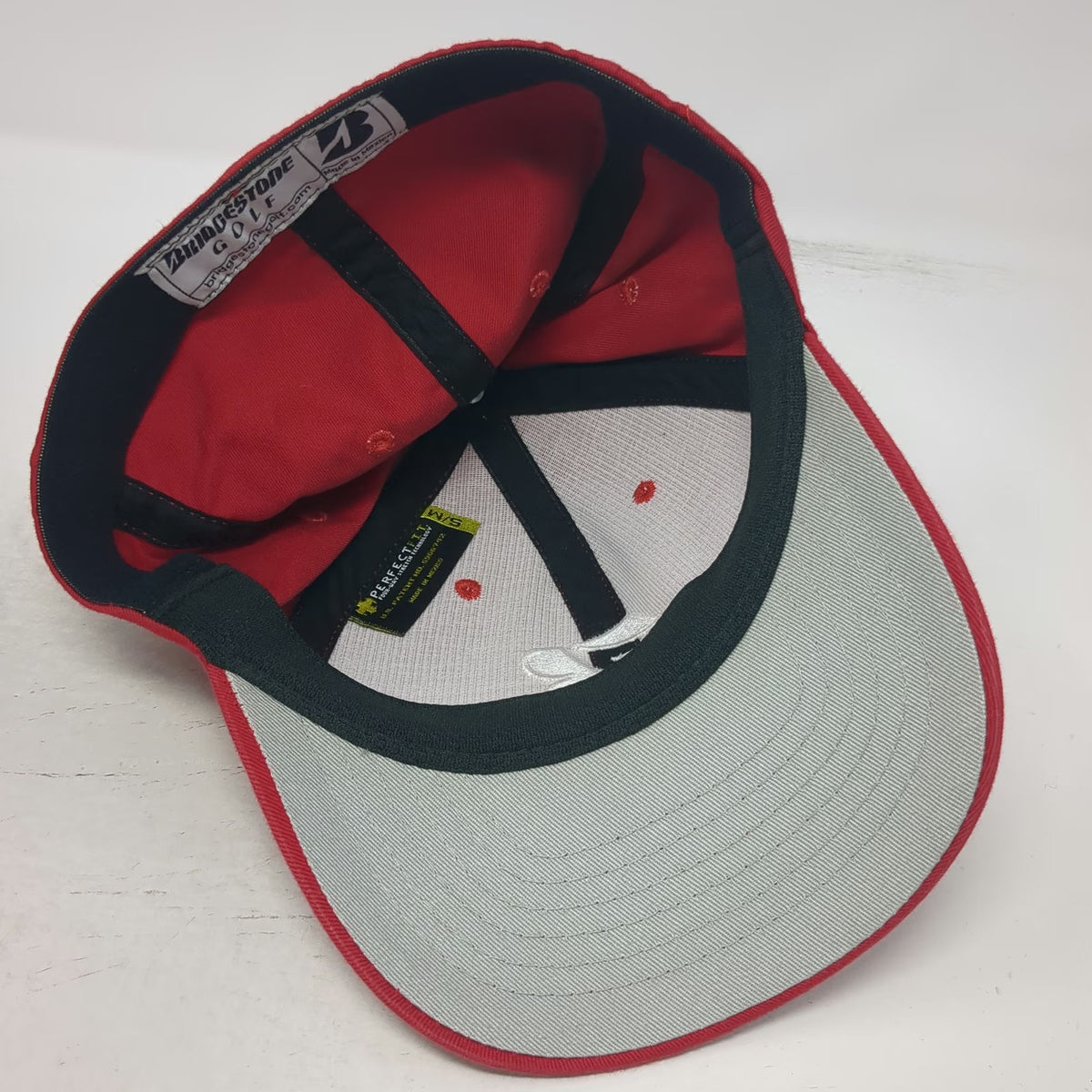 Bridgestone Golf Baseball Cap Red M Stretch Fit B330 Logo Side Embroidery Hat