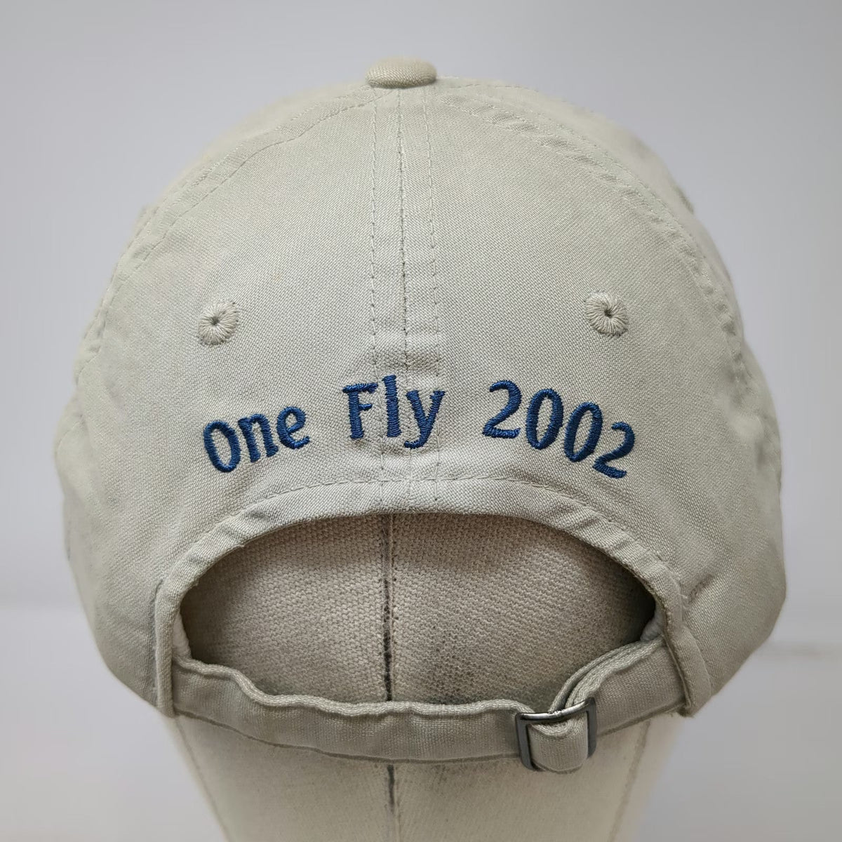 Budweiser Beer Logo Baseball Cap Beige Fly 2002 Fishing Lure Brim Hat Vintage