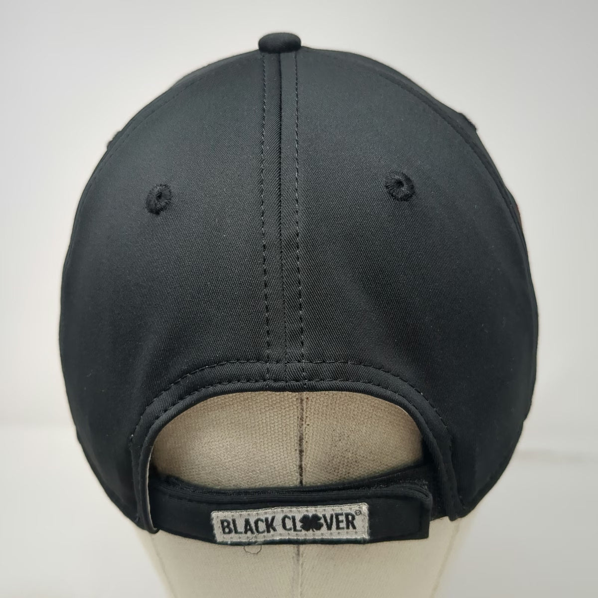 Black Clover Baseball Cap Black One Size Live Lucky Daltile Strapback Hat