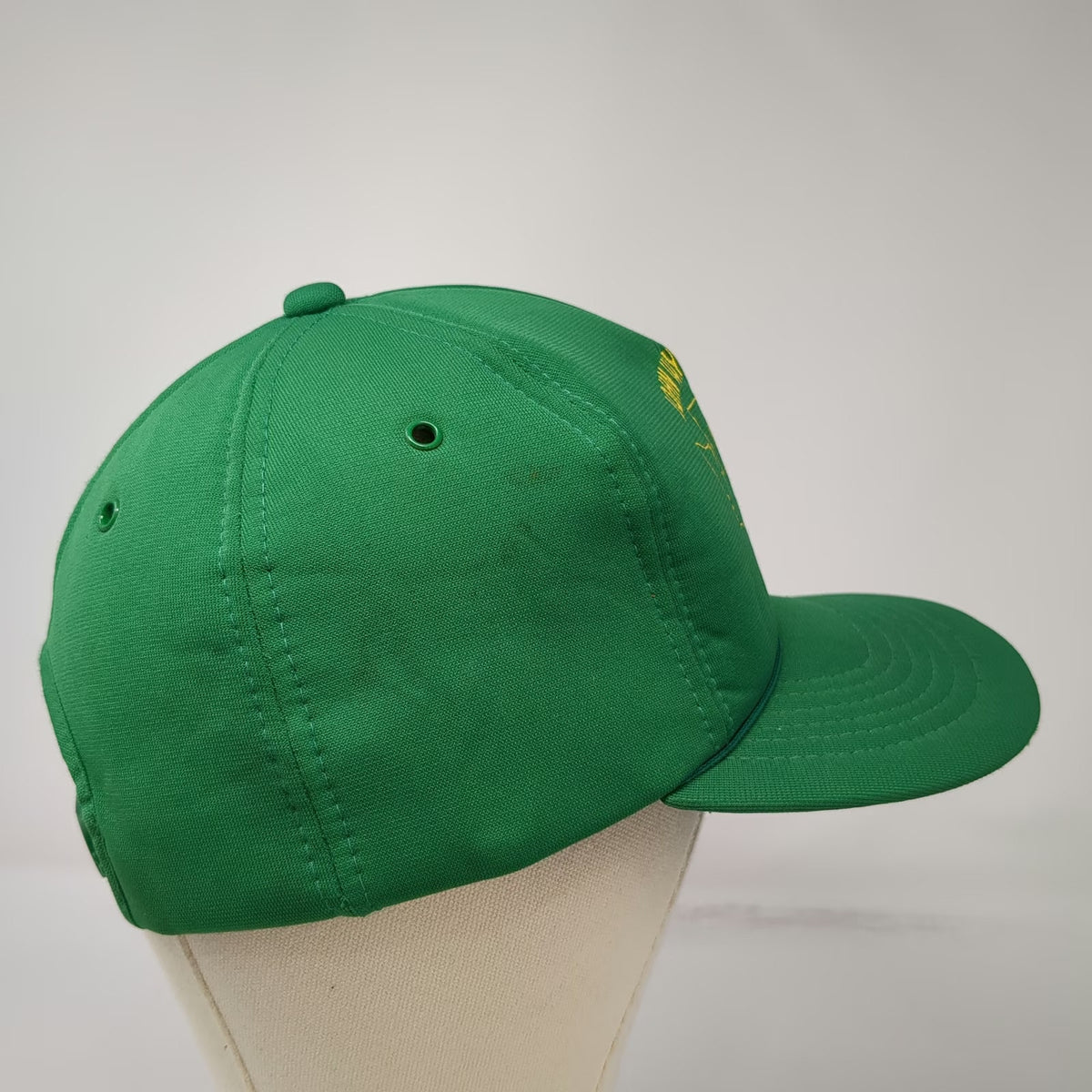 Yupoong 5 Panel Green One Size Hat Snapback Rope Trim John Wayne Pioneer Wagons