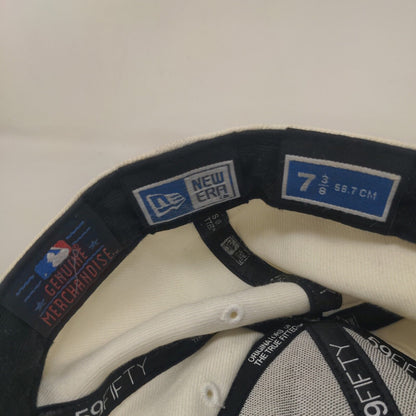New Era Men's Fitted Hat White 7 3/8 Embroidered Chicago White Sox 59Fifty Logo