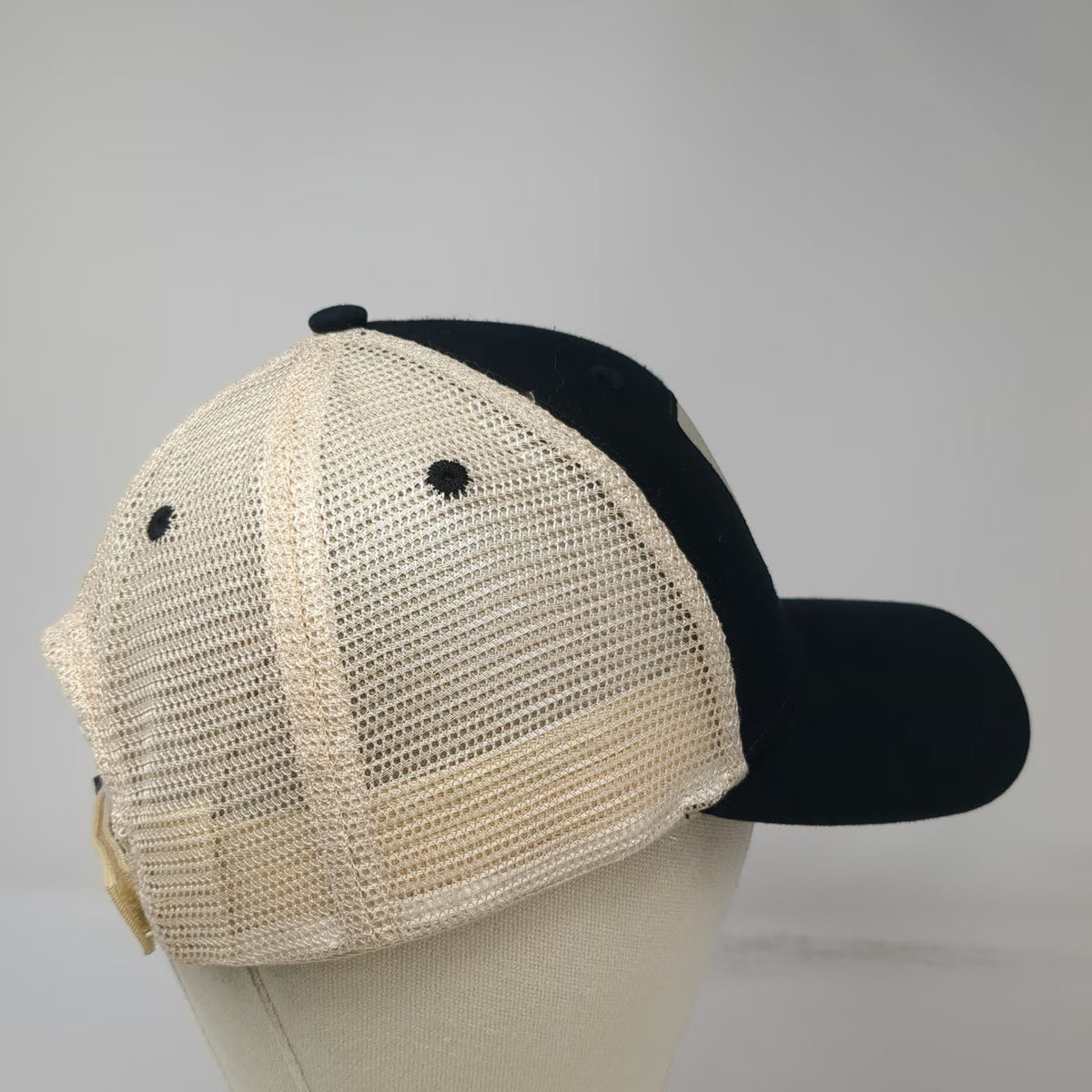 Ouray Baseball Cap Black One Size Expedition Inspiration Mesh Strapback Hat