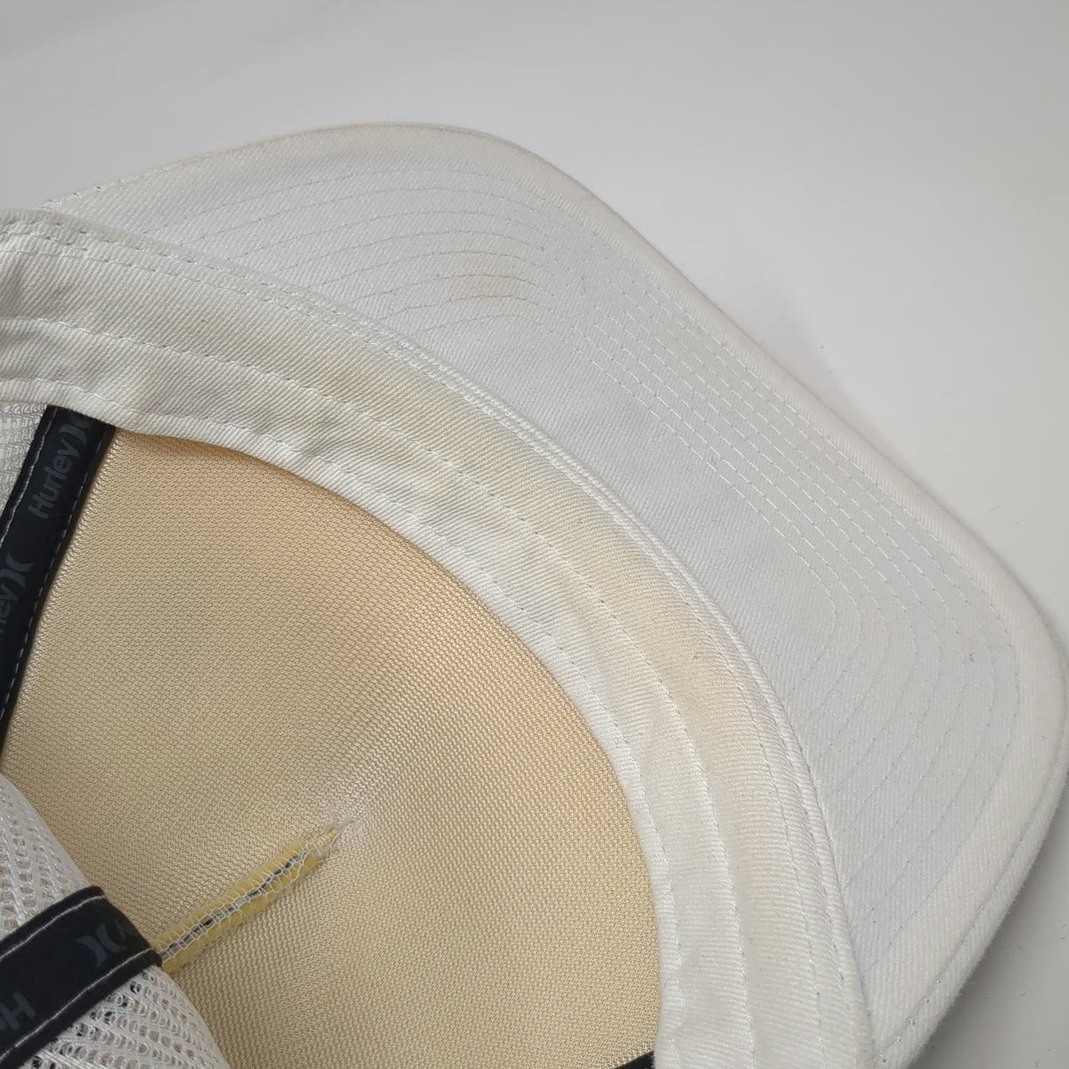 Hurley Trucker Hat White One Size Palm Tree Sunset Graphic Mesh Snapback Beach