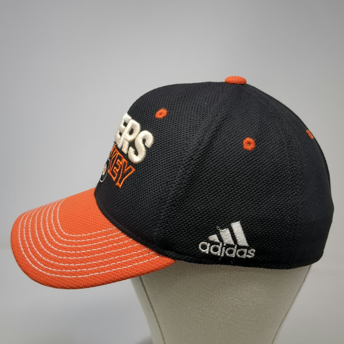 Adidas Philadelphia Flyers NHL Baseball Cap Black Orange Size M Stretch Fit Hat