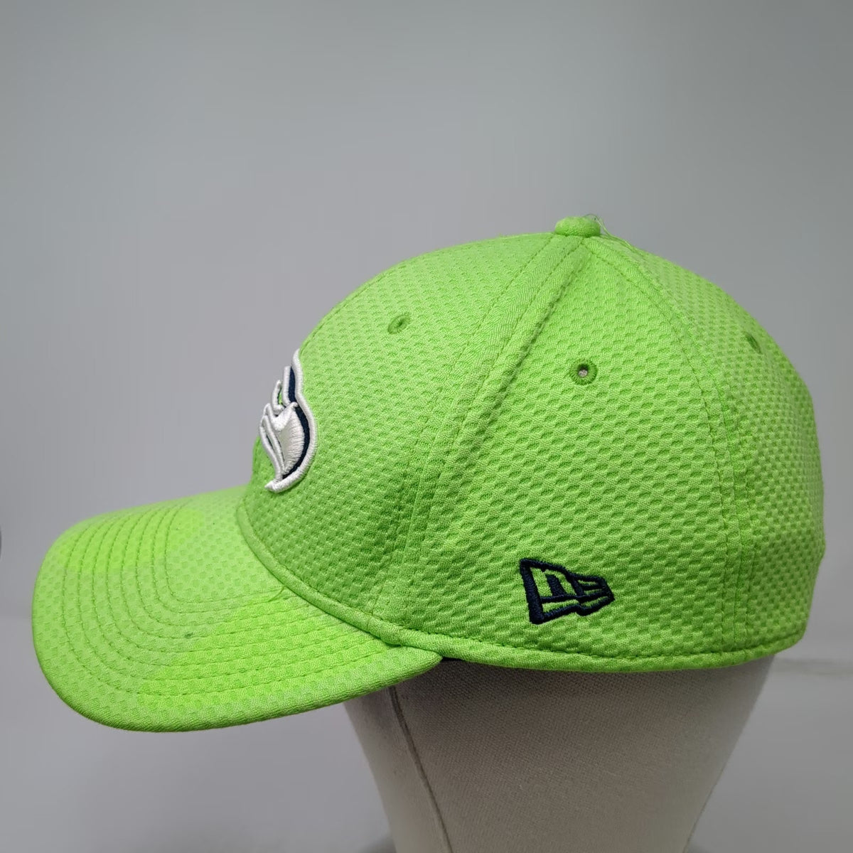 New Era 39THIRTY Seattle Seahawks NFL Hat Green L Stretch Fit Curved Bill Logo