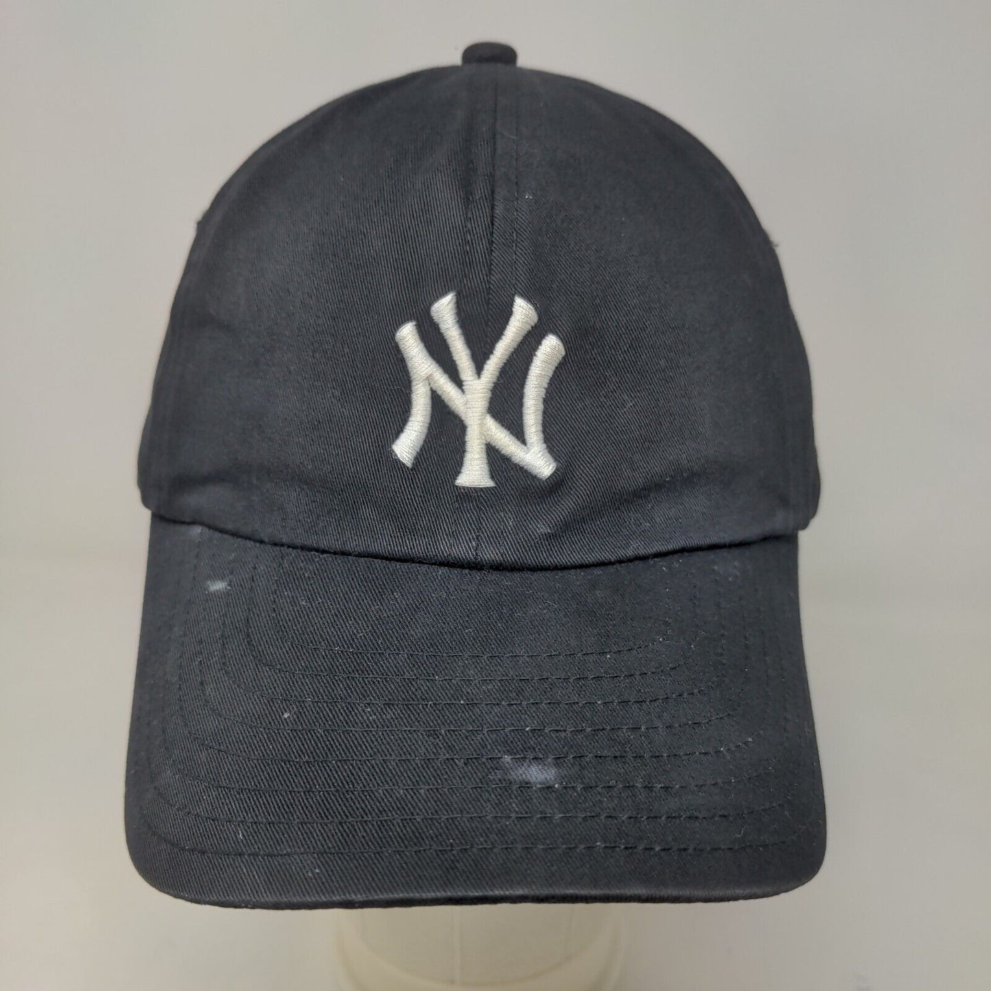 New Era Men's Slideback Hat Black OSFM Embroidered New York Yankees Logo