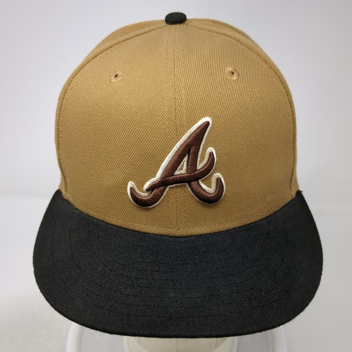 New Era MLB Atlanta Braves Baseball Cap Brown Black 7 1/8 30th Season Patch Hat