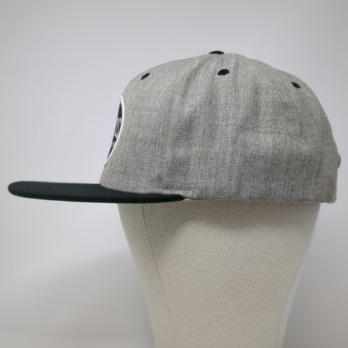 Yupoong Snapback Hat Gray Black One Size Toobs Distribution Flat Brim Green