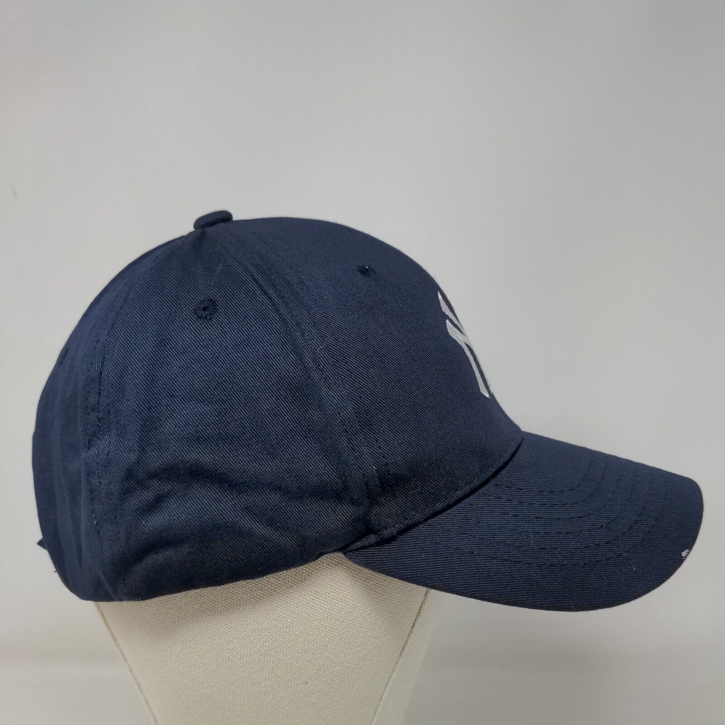 MLB New York Yankees Men's Strapback Hat Blue Embroidered Logo 100% Cotton