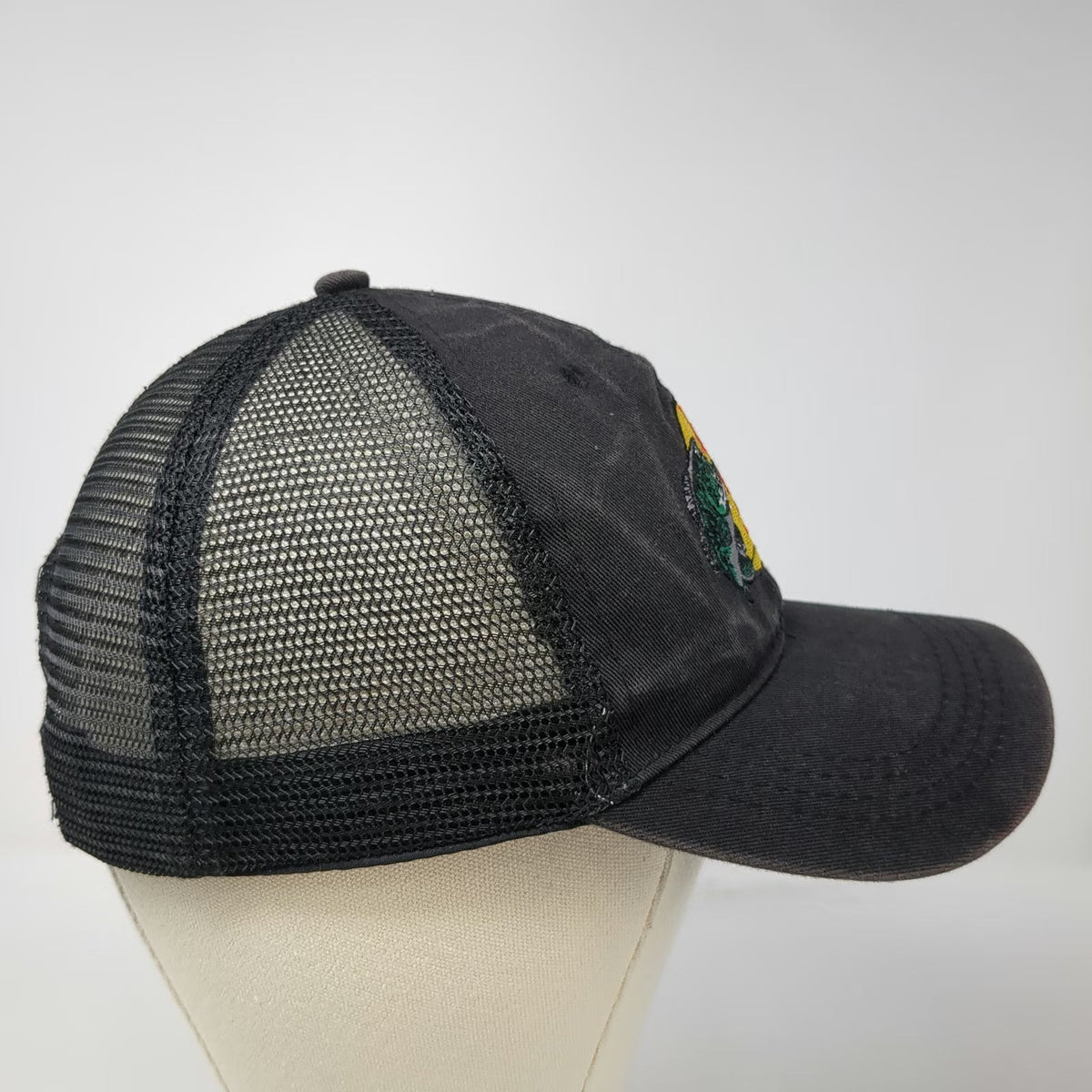 Bass Pro Shops Trucker Hat Black One Size Mesh Back Snapback Bass Fish Patch