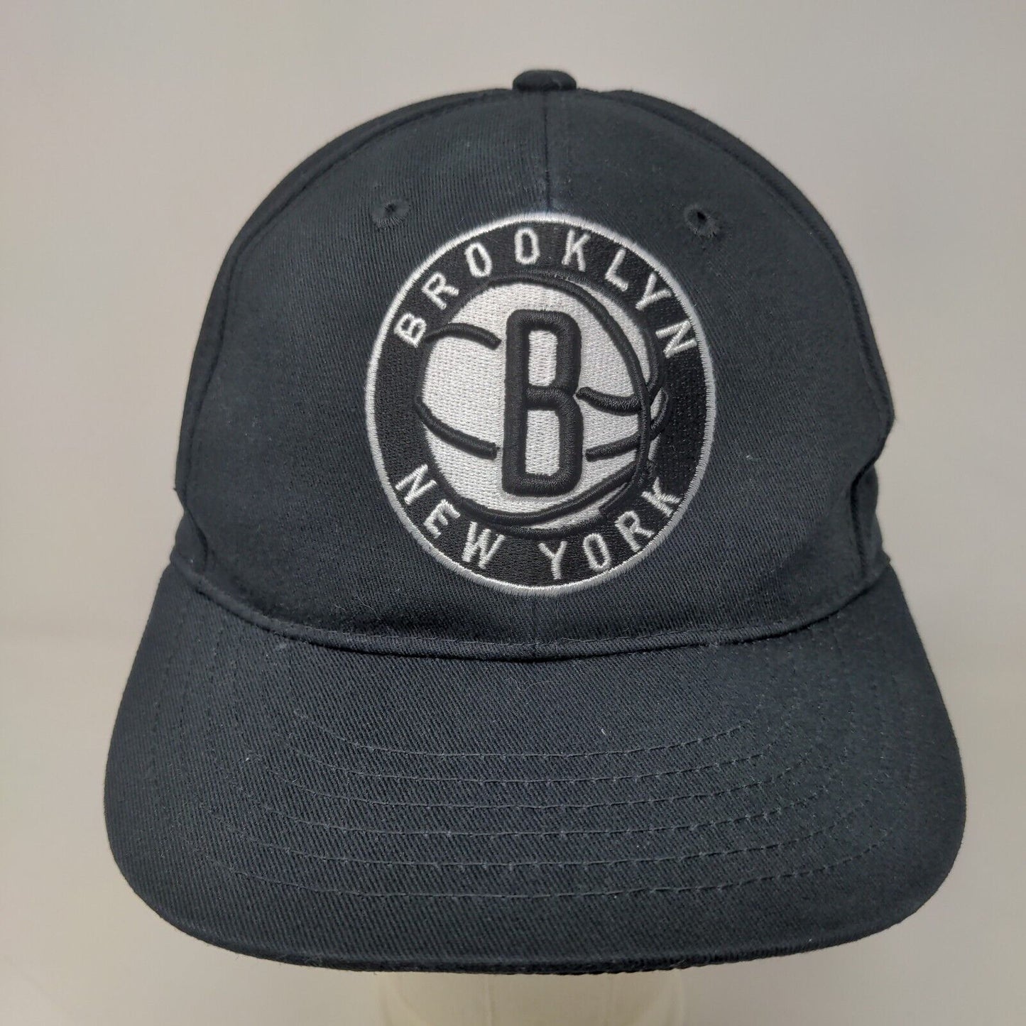 Unbranded Men's Snapback Hat Black Size OSFA Embroidered Brooklyn New York Logo