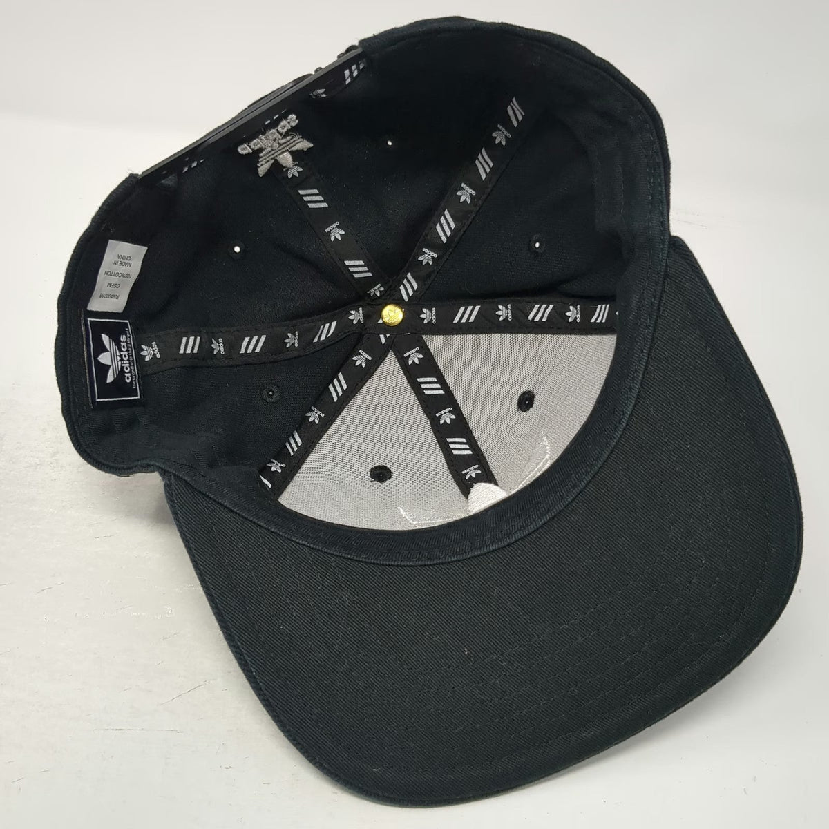 Adidas Snapback Black One Size Trefoil Logo Embroidered 6 Panel Sportswear Hat