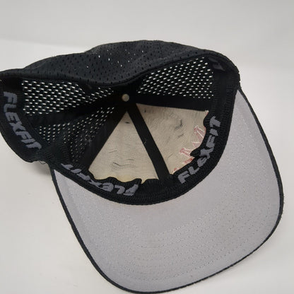 Crown Fitted Hat Black One Size Flexfit Breathable Embroidered 6 Panel Yupoong