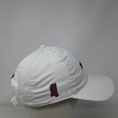 Titleist Strapback Hat White One Size Adjustable Embroidered 6 Panel