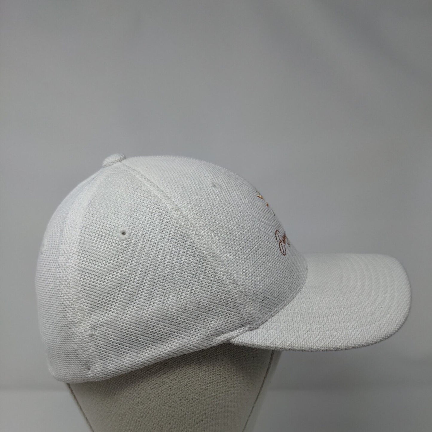 Danza del Sol Winery Fitted Hat White One Size Embroidered Flexfit