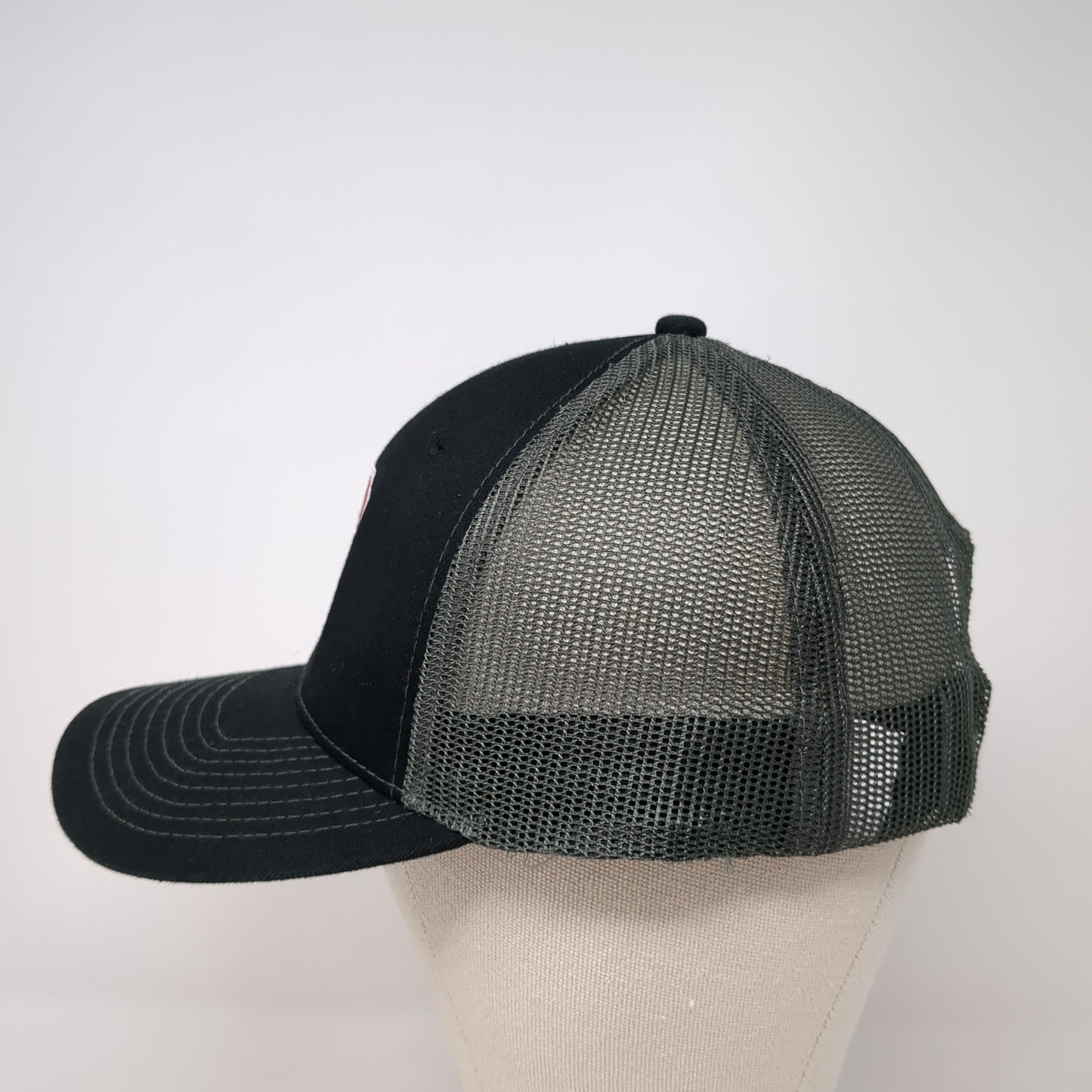 B Snapback Trucker Hat Black One Size Adjustable Embroidered Mesh Back NV Caps