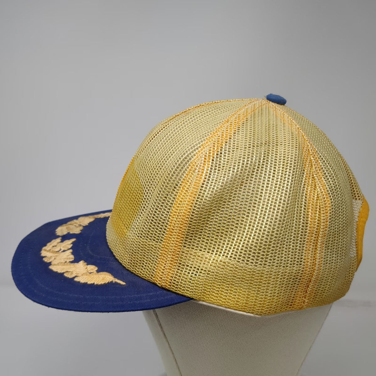 Louisville Mfg Co Trucker Hat Yellow Blue OSFM Scrambled Eggs Oak Leaf Vintage
