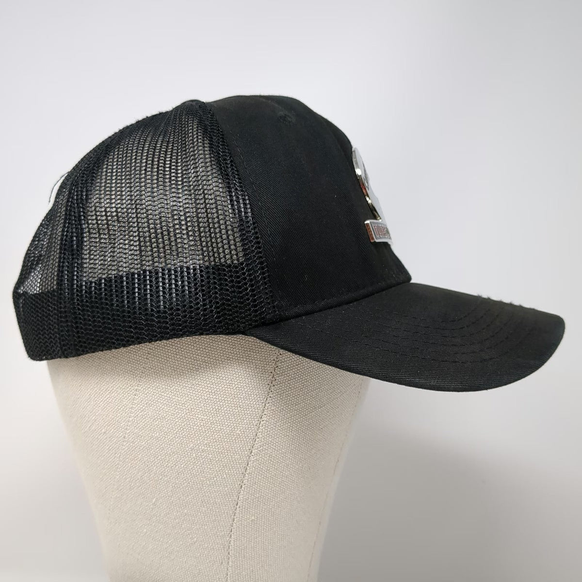 Cummins Trucker Hat Black One Size Turbo Diesel Chrome Logo Snapback Mesh Back