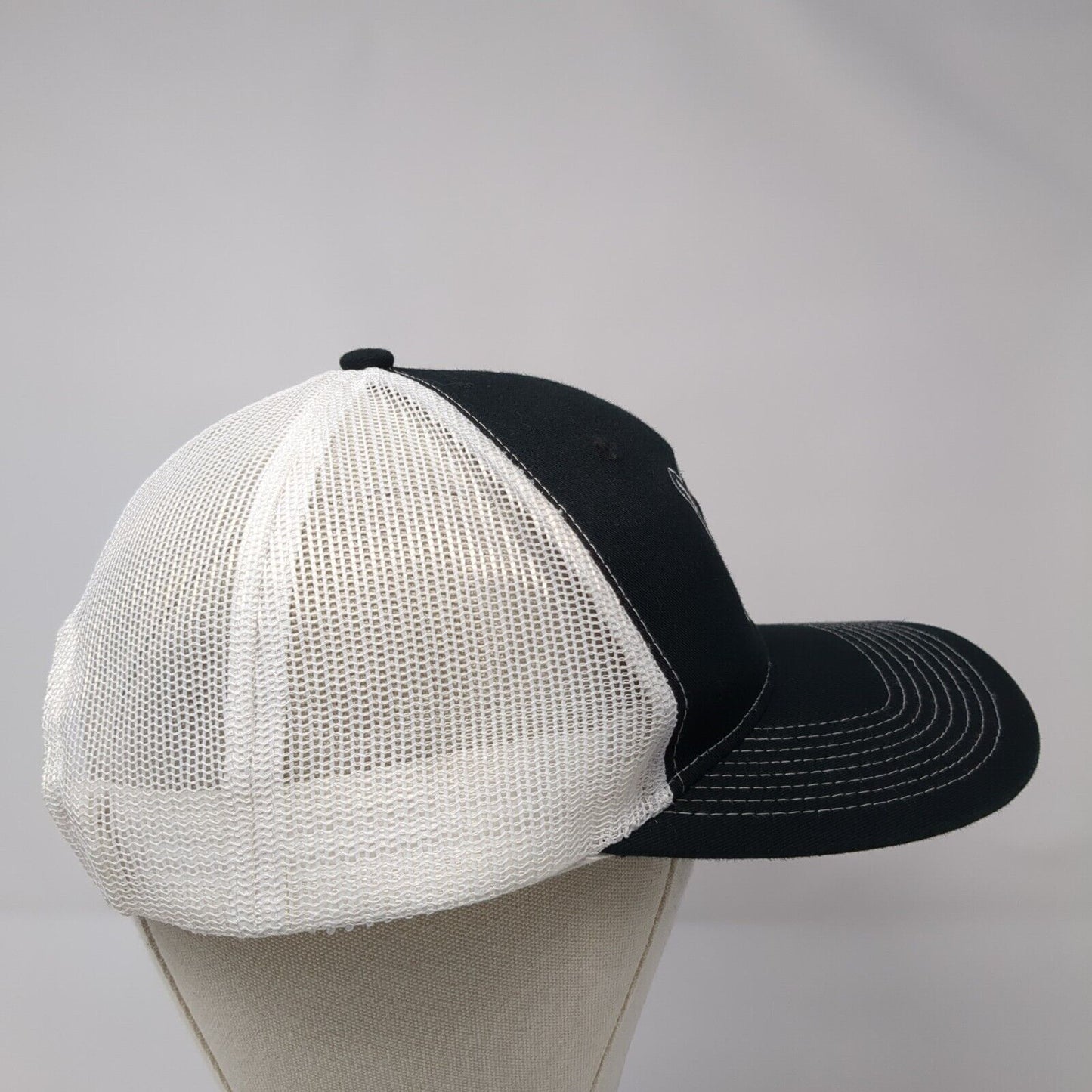 Boise River R&T Snapback Mesh Back Trucker Hat Black One Size Colorblock