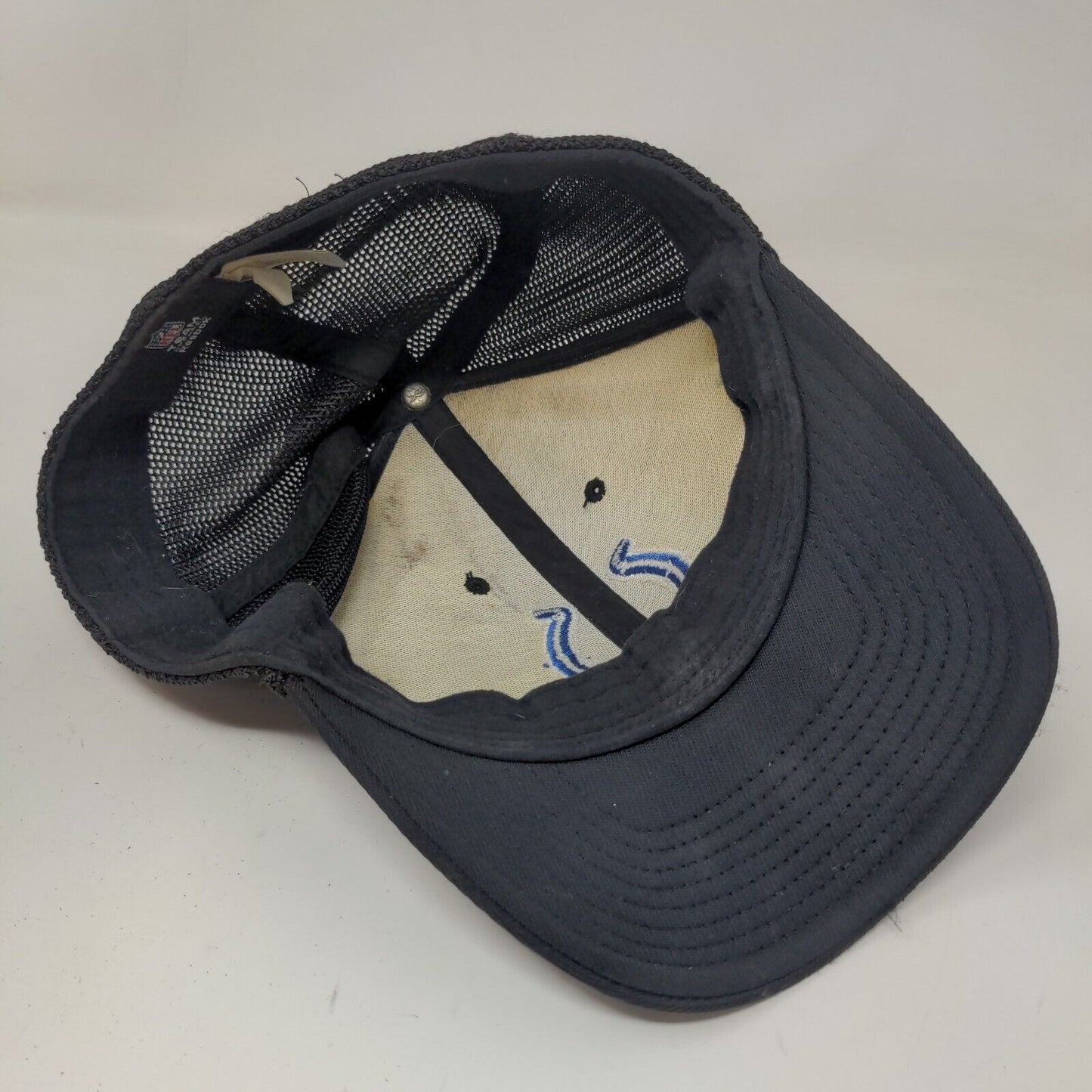 Reebok Mens Snapback Mesh Back Hat Black Size S/M Embroidered Indianapolis Colts