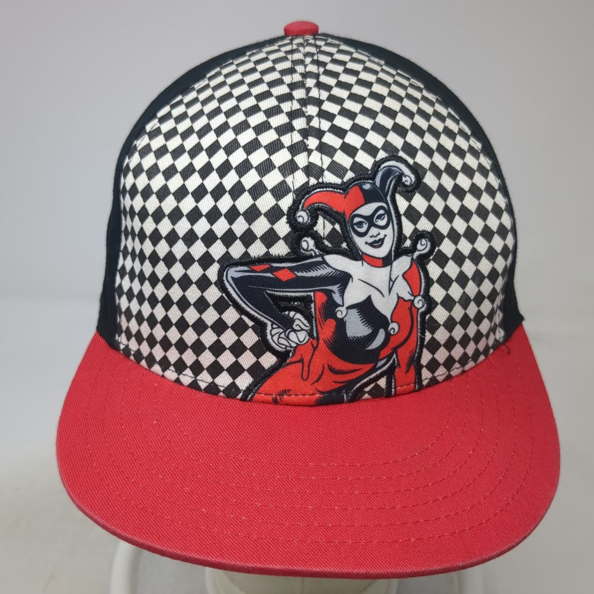 DC Comics Snapback Black Red One Size Harley Quinn Checkered Flat Brim Hat