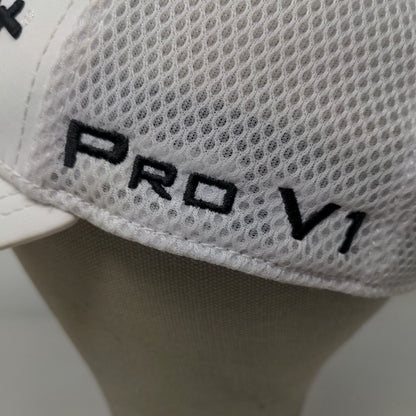 Titleist Men's Fitted Hat White Size M/L Embroidered Pro V1 Logo