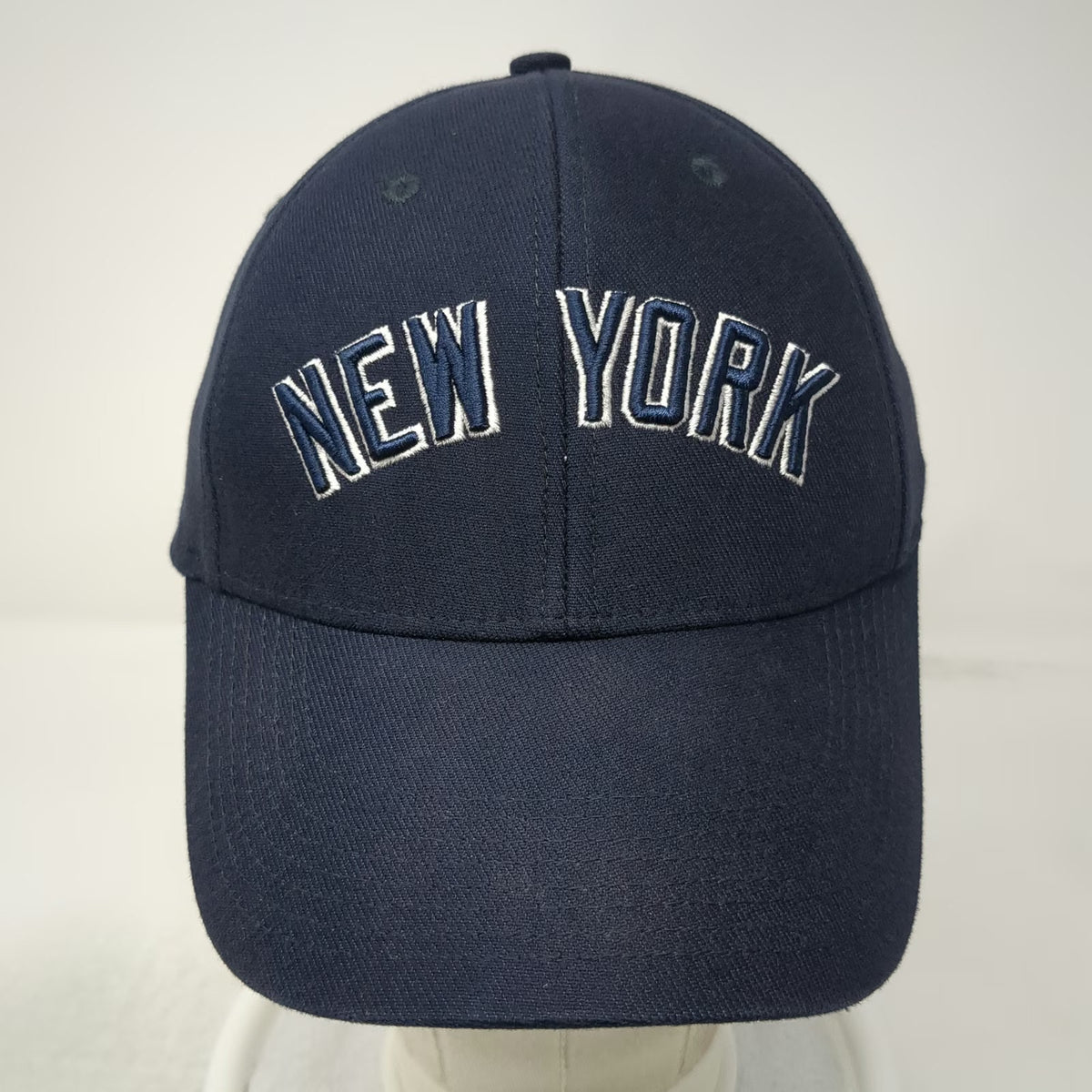 New York Yankees MLB Nike Baseball Cap Blue One Size Arched Lettering Swoosh Hat