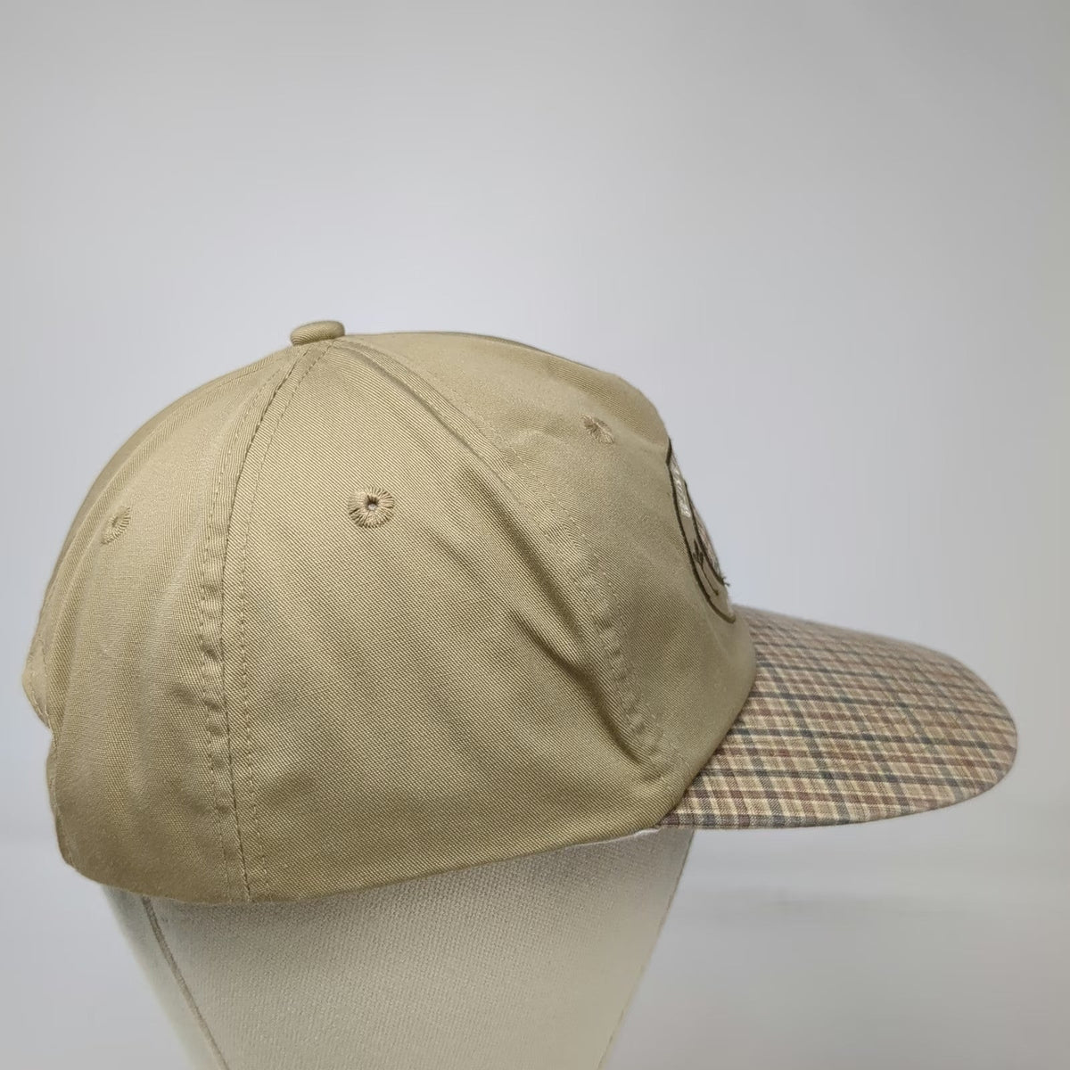 Pooh Baseball Cap Beige One Size Plaid Brim Winnie 100 Acre Wood Embroidery Hat