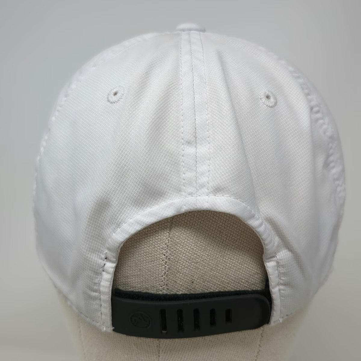 American Needle Baseball Cap White One Size Bighorn Sheep Snapback Hat Grey Brim