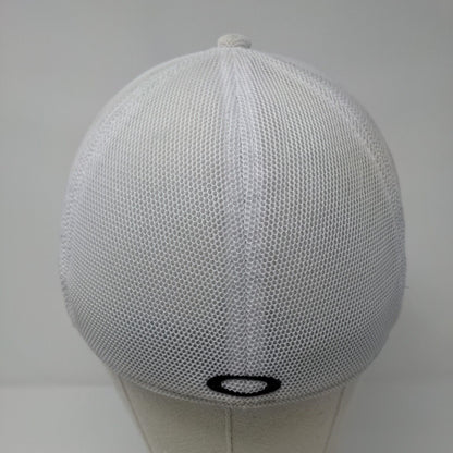 Oakley Silicon Bark Fitted Trucker Hat White S/M Striped Mesh Back