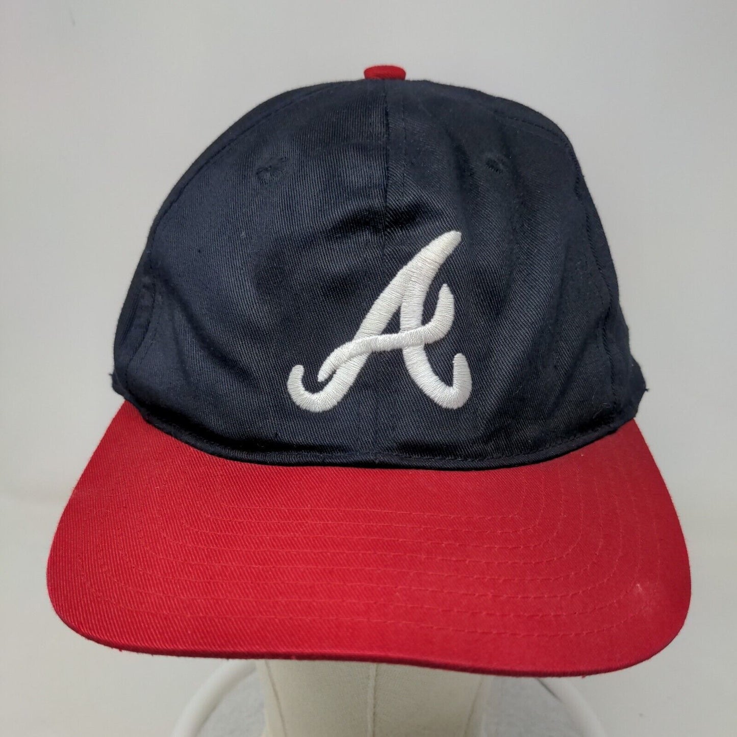 Twins Enterprise Men's Snapback Hat Blue Red Size OSFA Atlanta Braves Vintage