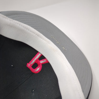 The Game Fitted Flat Bill Hat Black Embroidered Pink R Logo Size Small